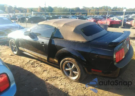 2006 Ford Mustang V6 from USA, damaged, VIN 1ZVFT84N665136504
